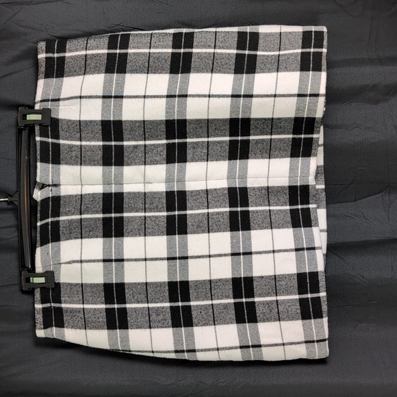 Stylus Plaid Skirt. Size 16. NWOT. Mini Skirt. Flannel. A-Line. - Picture 2 of 9